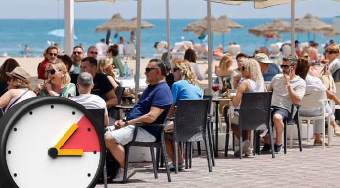 ChatGPT responde: ¿Qué horario favorece más a Valencia, el de invierno o el de verano? ChatGPT responde: ¿Qué hora favorece más a Valencia?