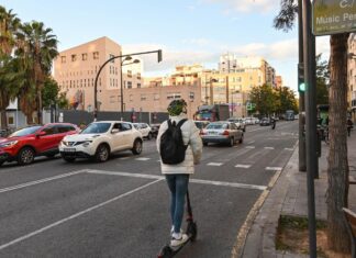 Detienen al ladrón de patinetes que actuaba en Patraix