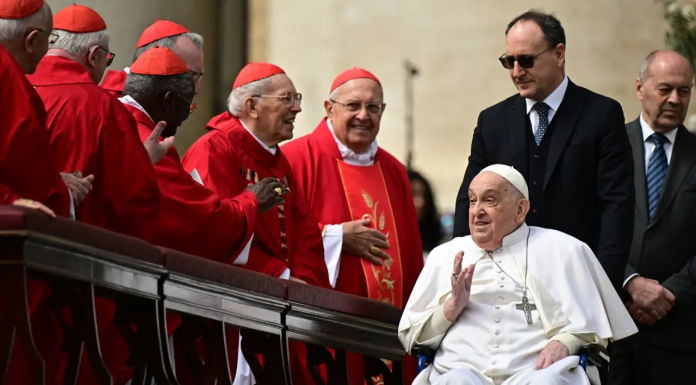 VÍDEO | ¿Cómo es el nuevo Papa que quieren los valencianos? VÍDEO | ¿Cómo es el nuevo Papa que quieren los valencianos?
