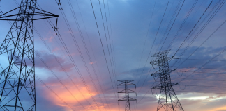 AEMET descarta un fenómeno meteorológico "inusual" en el día del gran apagón