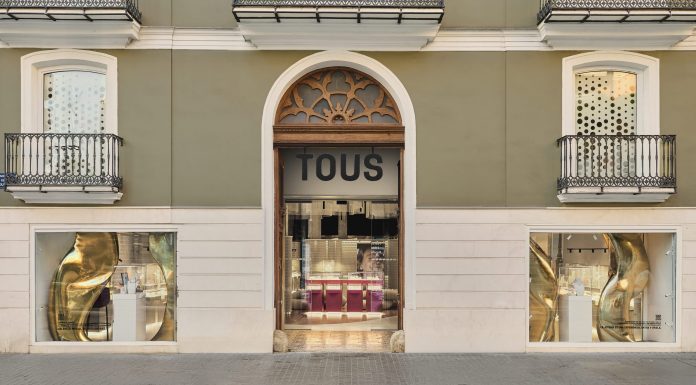 La tienda Tous más grande de España abre sus puertas en el centro de Valencia La tienda Tous más grande de España abre sus puertas en el centro de Valencia