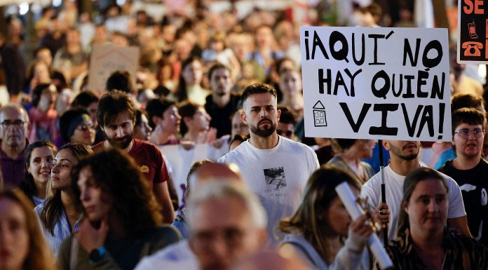 Los valencianos claman soluciones ante la crisis de la vivienda: hora y lugar de la segunda gran manifestación Los valencianos se manifiestan ante la crisis de la vivienda