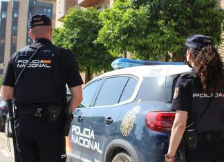 Detienen a un hombre en Algemesí por maltratar a su mujer y herir a sus hijos