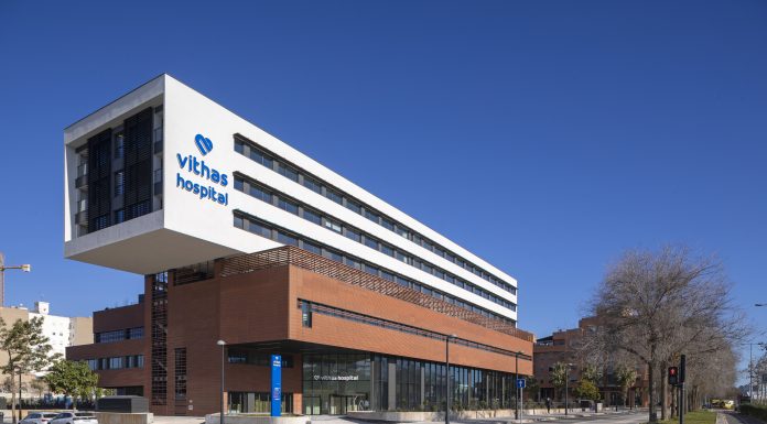El Hospital Vithas Valencia Turia pone en marcha una Unidad de Mama de diagnóstico rápido e integral El nuevo Hospital Vithas Valencia Turia cuenta con la Unidad Raquis de cirugías de columna