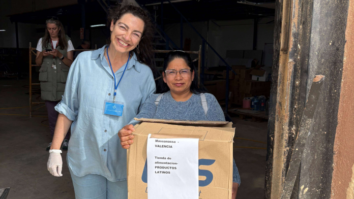 BBVA dona muebles y equipos tecnológicos a comercios afectados por la DANA