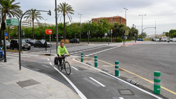 7televalencia-carril-bici Valencia estrena un nuevo carril bici para conectar el sur de la ciudad