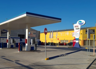 Los afectados por la gasolina adulterada de Alaquàs recibirán una compensación de la petrolera