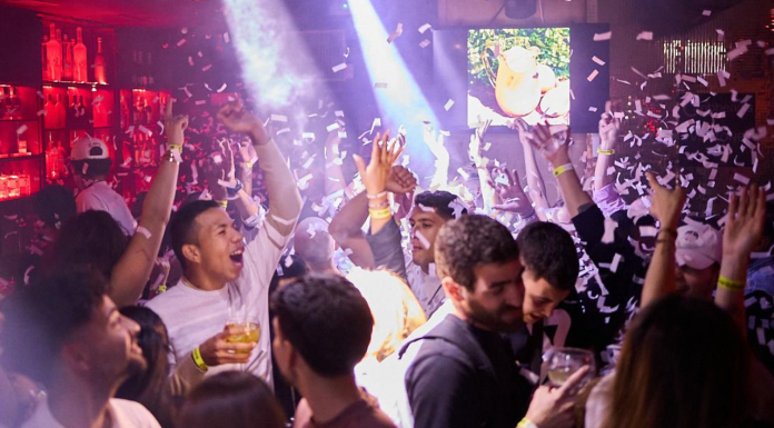 Los pubs valencianos podrán ampliar horarios y abrir más tiempo durante la noche Los pubs de la Comunitat Valenciana podrán abrir más horas en horario nocturno