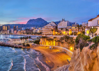 ¿Cuáles son las 5 playas de la Comunitat que han perdido la Bandera Azul?