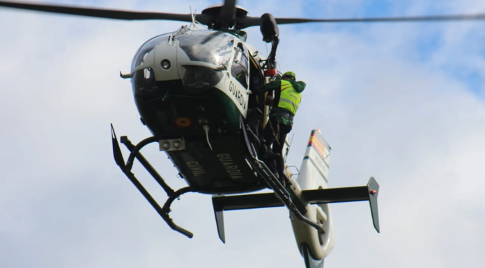 La Guardia Civil toma Requena por aire y tierra en una macrorredada antidroga sin precedentes La Guardia Civil toma Requena por aire y tierra en una macrorredada antidroga sin precedentes