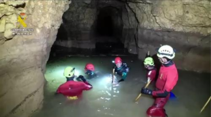 Buscan en los túneles de hidroeléctrica de Pedralba a un desaparecido en la DANA Buscan en los túneles de hidroeléctrica de Pedralba a un desaparecido en la DANA