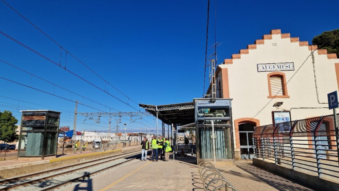 7televalencia-tren-algemesi Caos ferroviario en Valencia: un nuevo robo de cobre provoca retrasos en la red de Cercanías