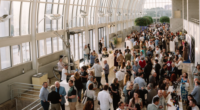 El vino valenciano brilla en una edición inolvidable de La Noche del Vino El vino valenciano brilla en una edición inolvidable de La Noche del Vino