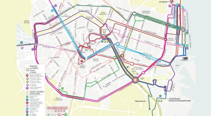 EMT arranca la operación verano con 12 líneas de autobús para ir a la playa EMT arranca la operación verano con 12 líneas de autobús para ir a la playa