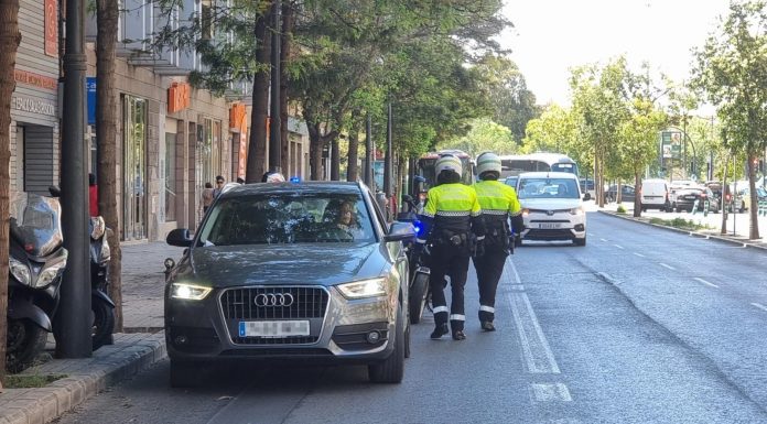 Aumentan los controles para los que aparquen en el carril bus