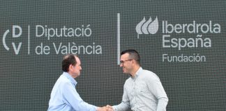 Firma del conveni de rehabilitació de l'Escola de Capatassos Catarroja