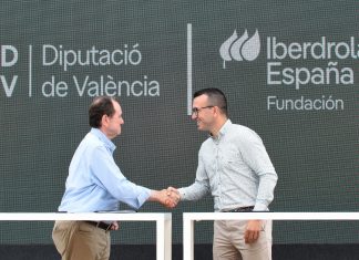La Diputació i Iberdrola rehabilitaran l’Escola de Capatassos Agrícoles de Catarroja afectada per la DANA Firma del conveni de rehabilitació de l'Escola de Capatassos Catarroja
