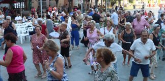 Ball del Dia dels Iaios a Torrent