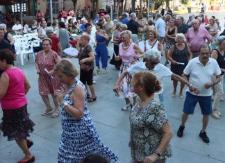 Torrent celebrarà el Dia dels Iaios amb un gran ball a la plaça Unió Musical el 26 de juliol Ball del Dia dels Iaios a Torrent