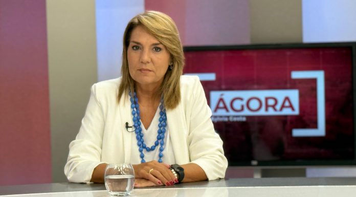 Susana Camarero carga contra el PSPV-PSOE: «El salvavidas de Diana Morant duerme en prisión» Susana Camarero carga contra el PSPV-PSOE: "El salvavidas de Diana Morant duerme en prisión"