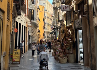 El Bono Comercio vuelve a Valencia: cómo conseguir 50€ para comprar en tiendas valencianas