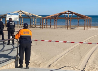 Cinco playas valencianas cierran al baño por contaminación fecal