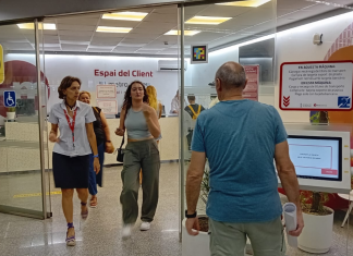 FGV busca 76 empleados para trabajar en el servicio de atención al cliente