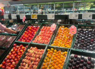 Consum compra 7.753 toneladas de fruta de hueso de origen local