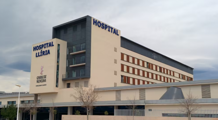 Un enfermo de Psiquiatría provoca un incendio en el Hospital de Llíria tras prender fuego a unas sábanas Un enfermo de Psiquiatría provoca un incendio en el Hospital de Llíria tras prender fuego a unas sábanas