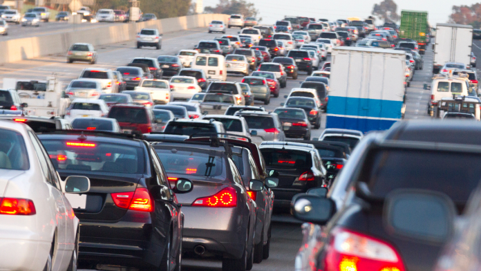 7televalencia-trafico Operación salida: los peores horarios y carreteras para viajar esta Semana Santa