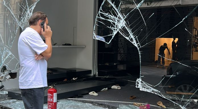 Robo millonario en la tienda Chapeau de Valencia Robo millonario en la tienda Chapeau de Valencia