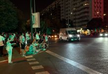 Peligro al no cortar el tráfico en los alrededores del Castillo de Fuegos Artificiales en el Viejo Cauce