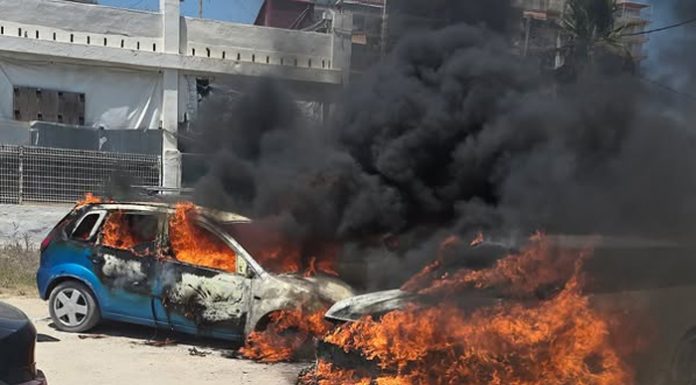 Queman cuatro vehículos en El Perellonet