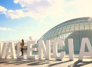 València, Valéncia o Valencia ¿cómo se llama realmente la ciudad? El Ayuntamiento aprueba un nuevo cambio