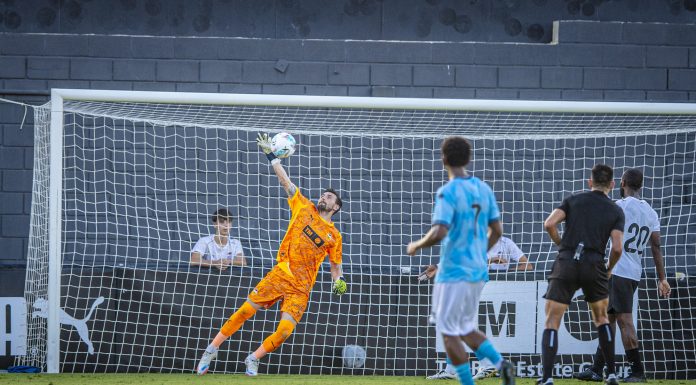 El Valencia CF pierde el primer partido de la pretemporada