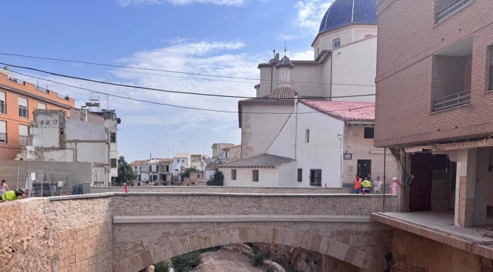 Reabre el puente Enrique Ponce de Chiva