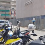 Encierran y agreden a una mujer en una vivienda de Quatre Carreres