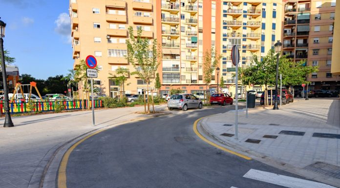 Un hombre atraca tres comercios de Valencia con un cuchillo de cocina en menos de 24 horas