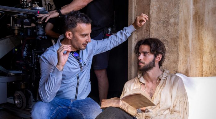 Amenábar presenta en València el preestreno de El cautivo, su película sobre Cervantes