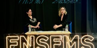 Pilar Tébar, secretaría autonómica de Cultura junto con Beatriz Traver durante la presentación de Ensems / GVA