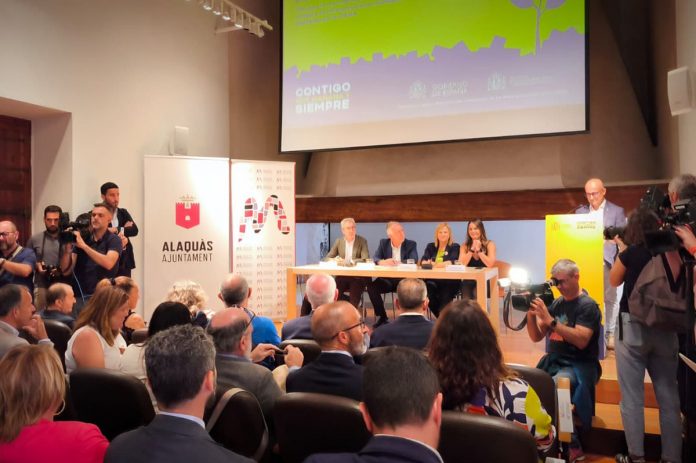 Torres presentando el visor de los municipios afectados por la DANA