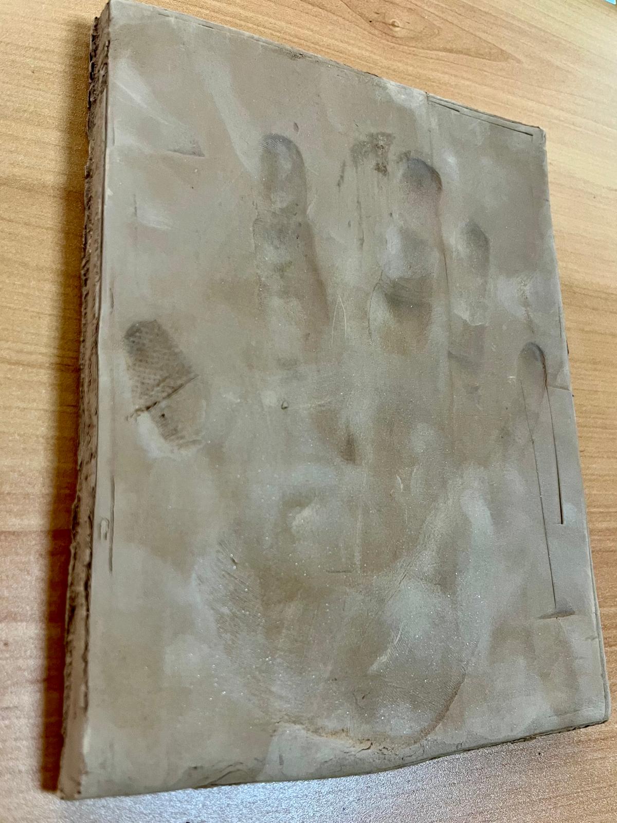 7televalencia Ejemplo azulejo homenaje riada Benetússer 2