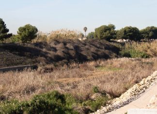 Barranco del Carraixet entre Almàssera y Bonrepòs i Mirambell
