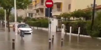 Calles de Gandia anegadas por el temporal