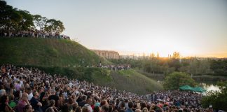 Tardeo Remember, el festival que arrasa en Valencia, viaja a Utiel festiva