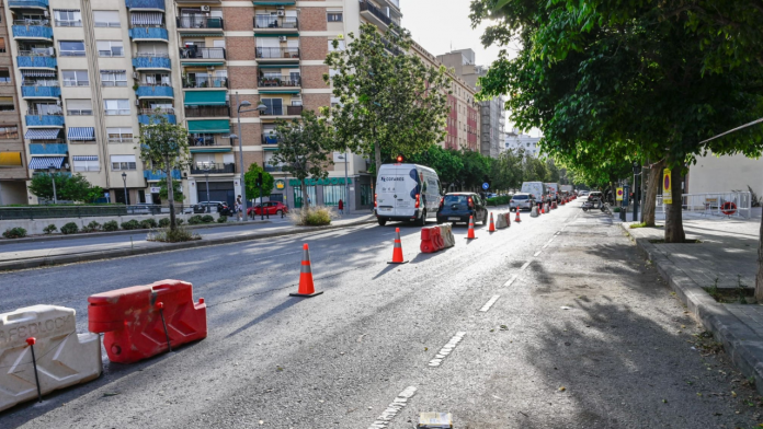 Las obras del nuevo carril bici de Valencia eliminan un carril de circulación