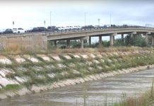 Los vecinos de la zona 0 de la DANA preocupados por las lluvias «me he llevado el coche al otro lado del río»