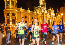 Valencia se cierra al tráfico este fin de semana por la 15K nocturna: calles cortadas, recorrido y horario