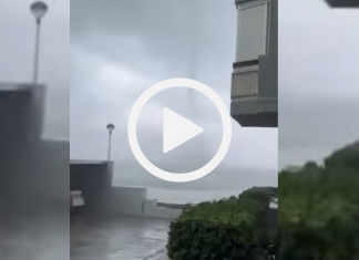 VÍDEO | Una impresionante tromba marina sorprende en el Mareny Blau