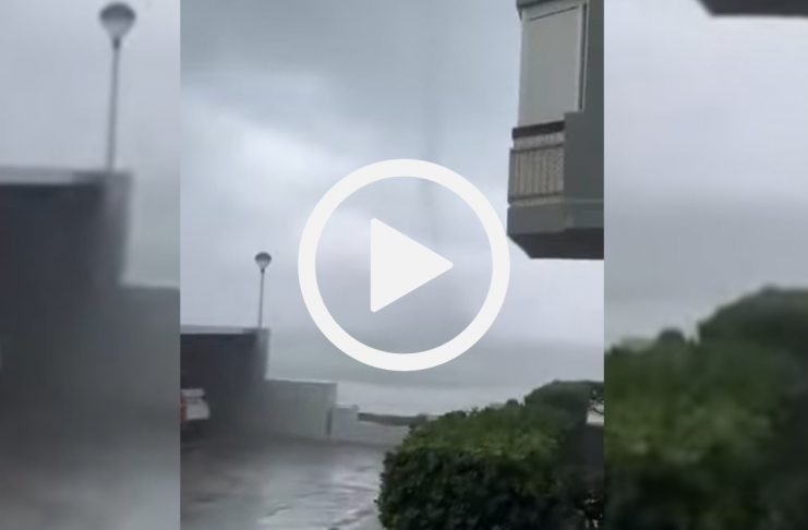VÍDEO | Una impresionante tromba marina sorprende en el Mareny Blau